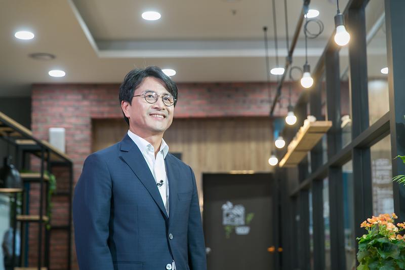 Young-5397.jpg 이미지