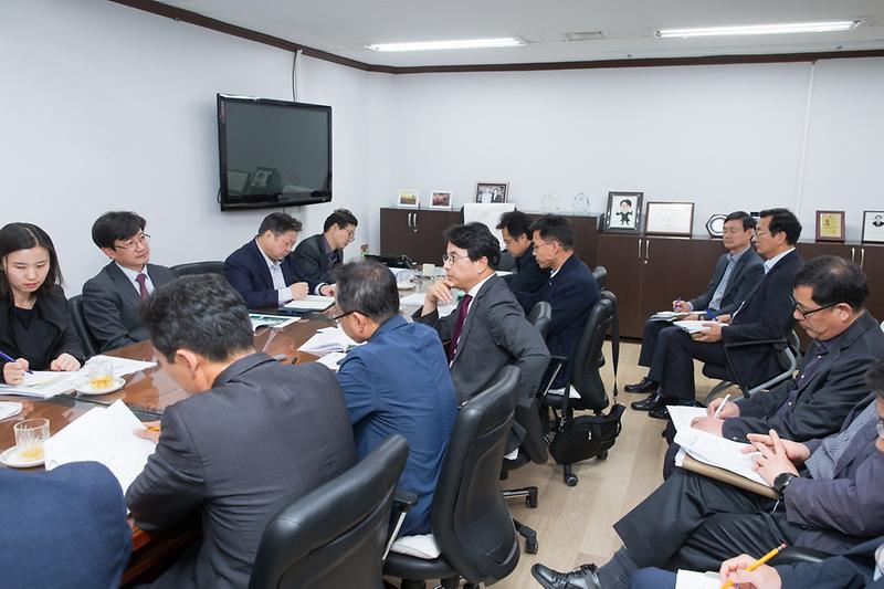 Young-5425.jpg 이미지