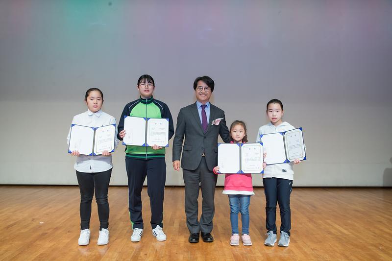 Young-5435.jpg 이미지