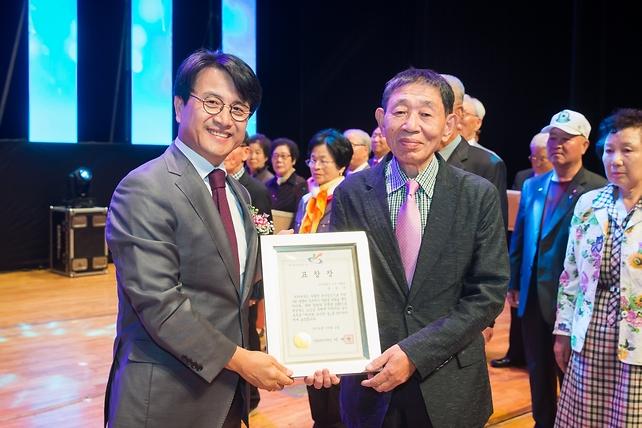 Young-5690.jpg 이미지