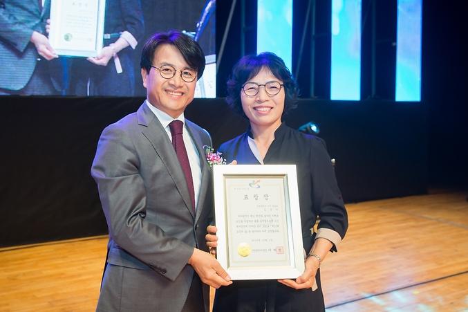 Young-5850.jpg 이미지