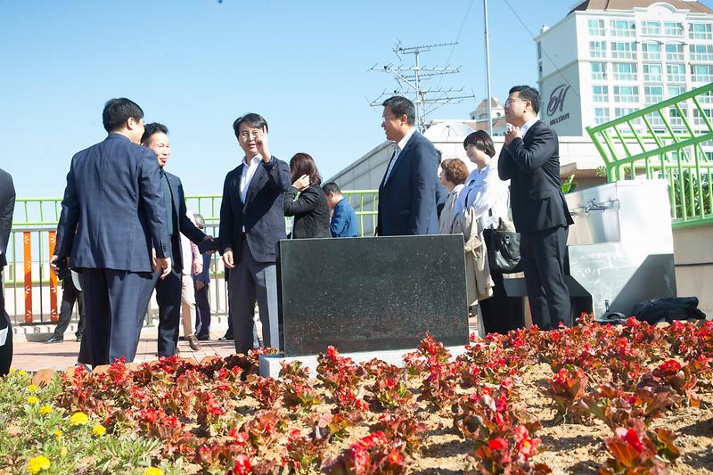 Young-6101.jpg 이미지