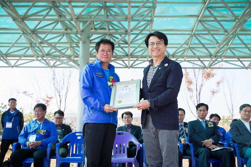 Young-6152.jpg 이미지