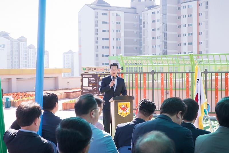 Young-6196.jpg 이미지