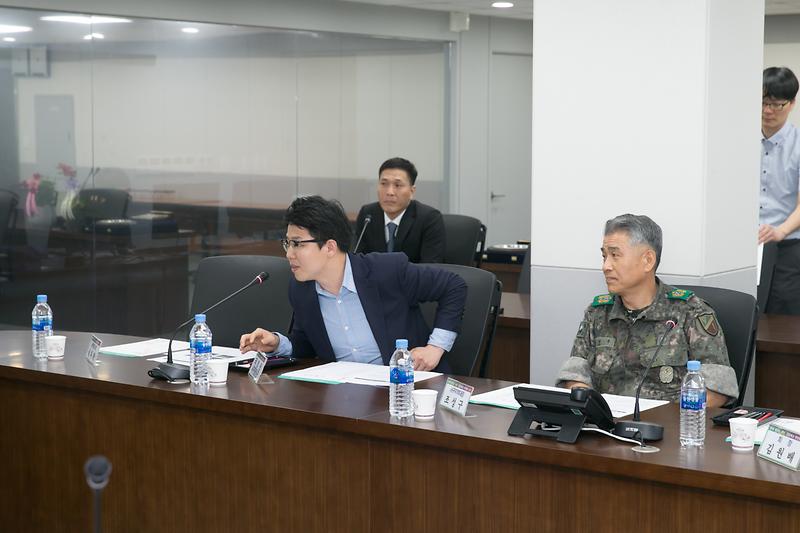 Young-6387.jpg 이미지