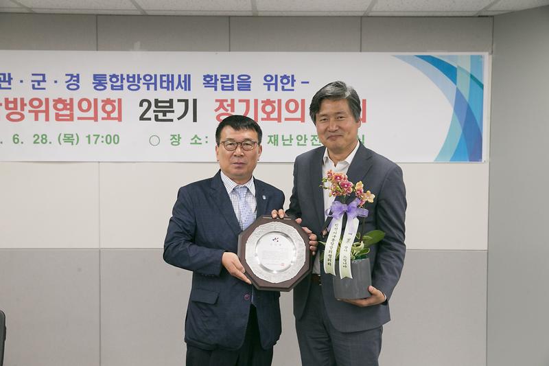 Young-6471.jpg 이미지