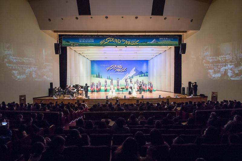 Young-6512.jpg 이미지