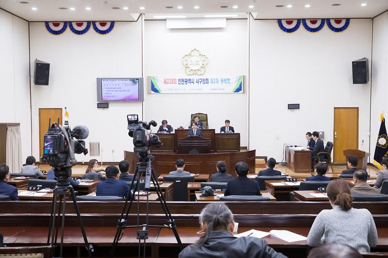 Young-6587.jpg 이미지