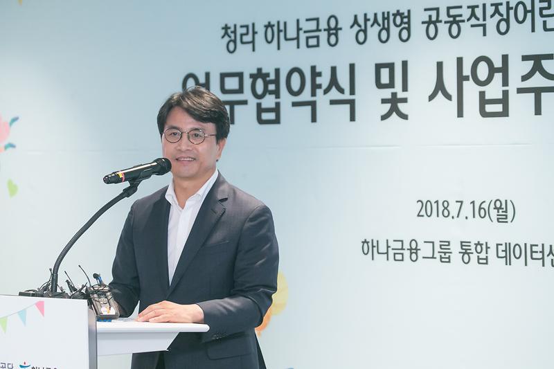 Young-6852.jpg 이미지