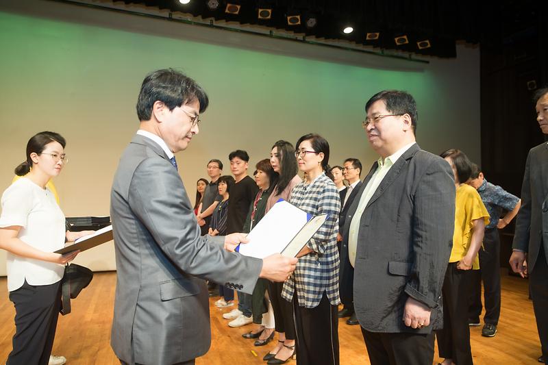 Young-6899.jpg 이미지