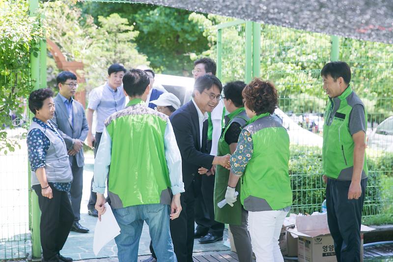 Young-7037.jpg 이미지