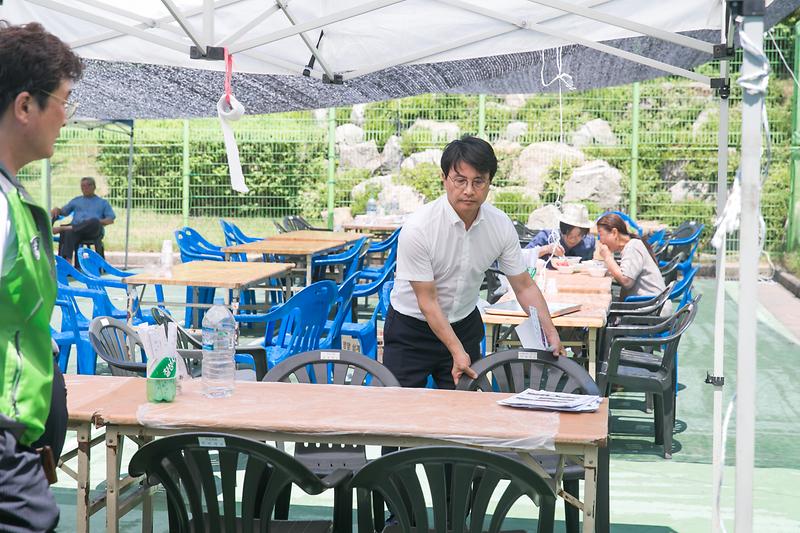 Young-7079.jpg 이미지