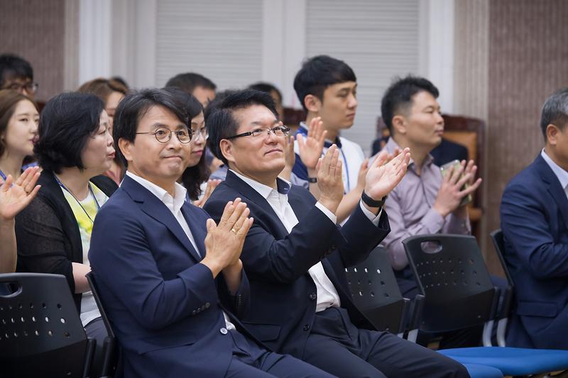 Young-7296.jpg 이미지