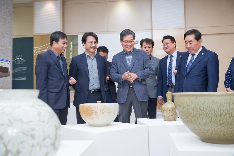 Young-7326.jpg 이미지