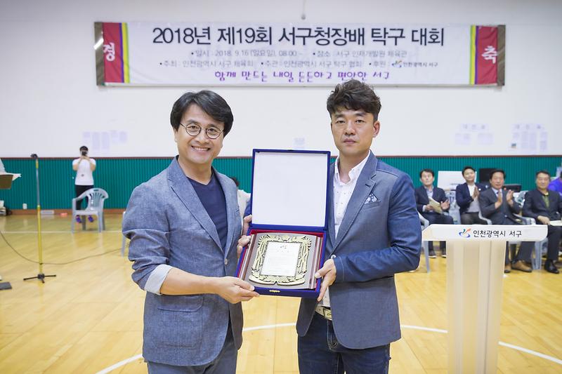 Young-7397.jpg 이미지