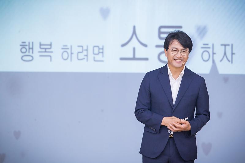 Young-7500.jpg 이미지