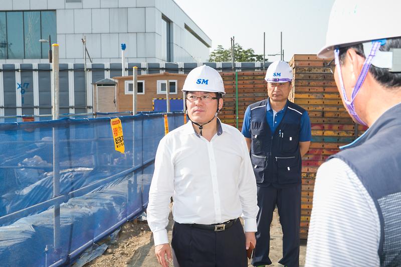 Young-7521.jpg 이미지