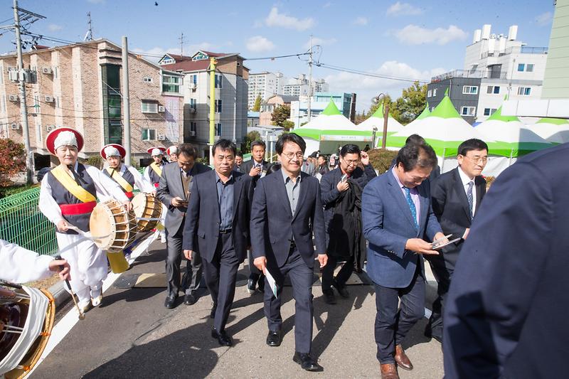 Young-7649.jpg 이미지