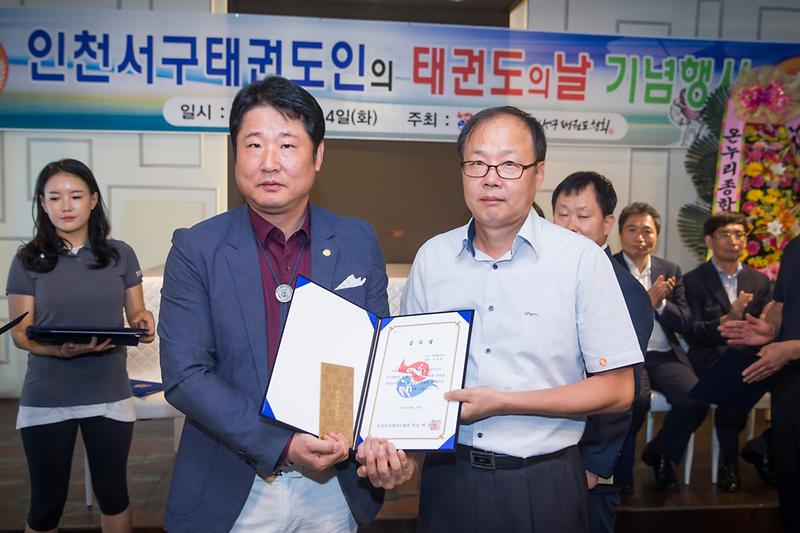 Young-7697.jpg 이미지