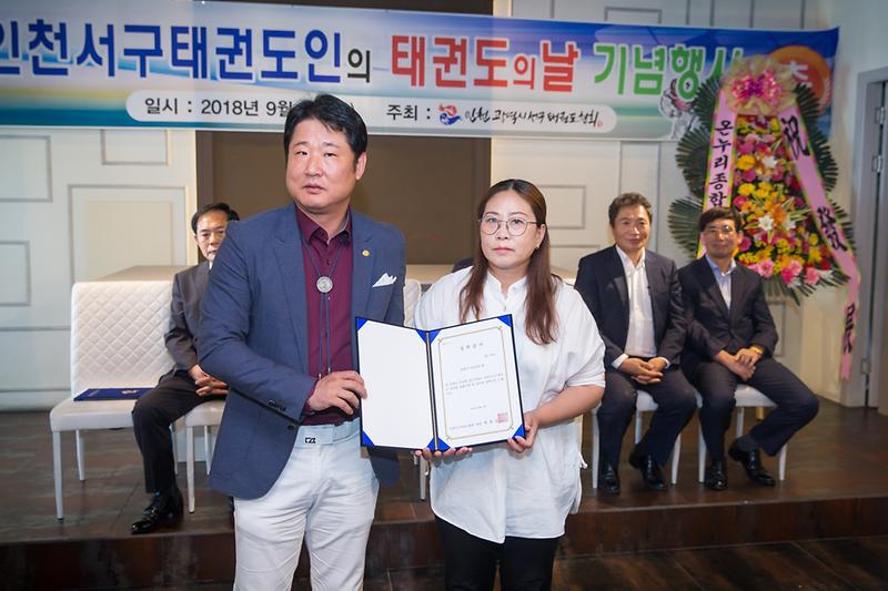 Young-7731.jpg 이미지