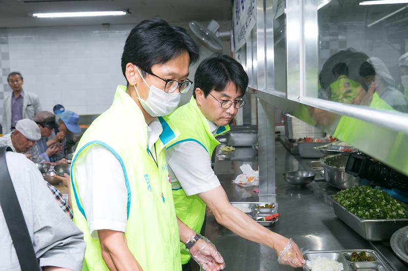 Young-7869.jpg 이미지