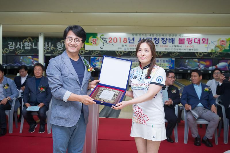 Young-7932.jpg 이미지