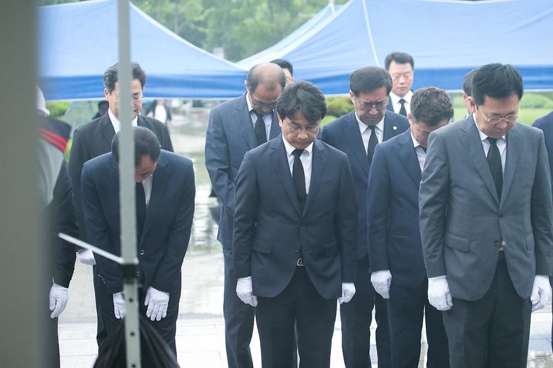 Young-8083.jpg 이미지