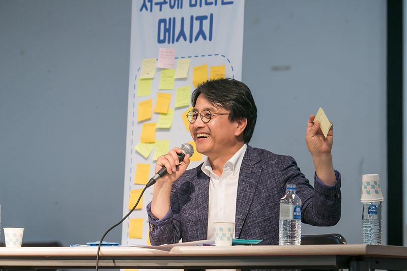 Young-8177.jpg 이미지