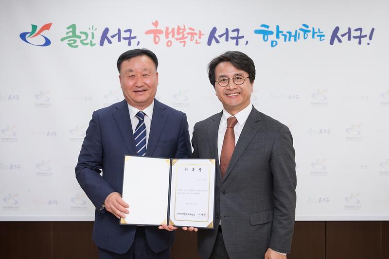 Young-8281.jpg 이미지