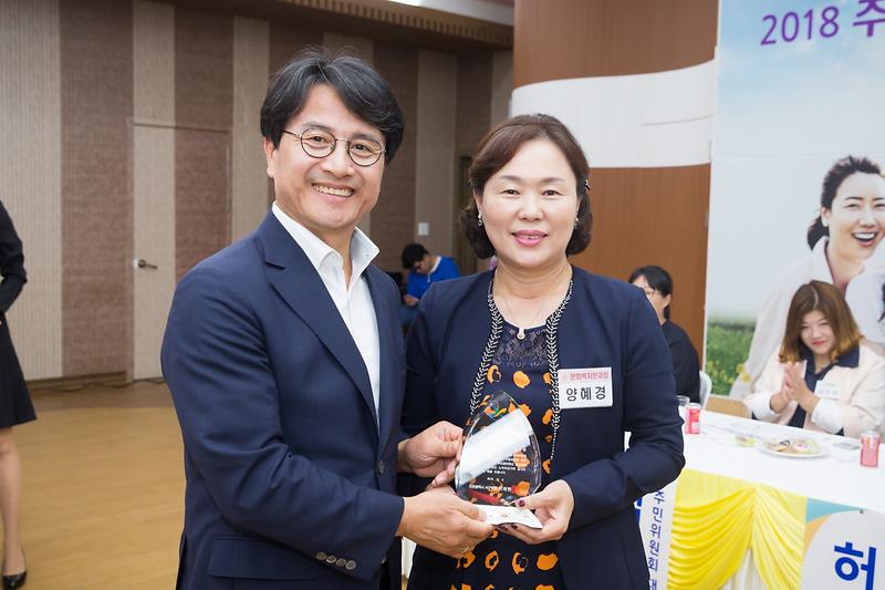 Young-8433.jpg 이미지