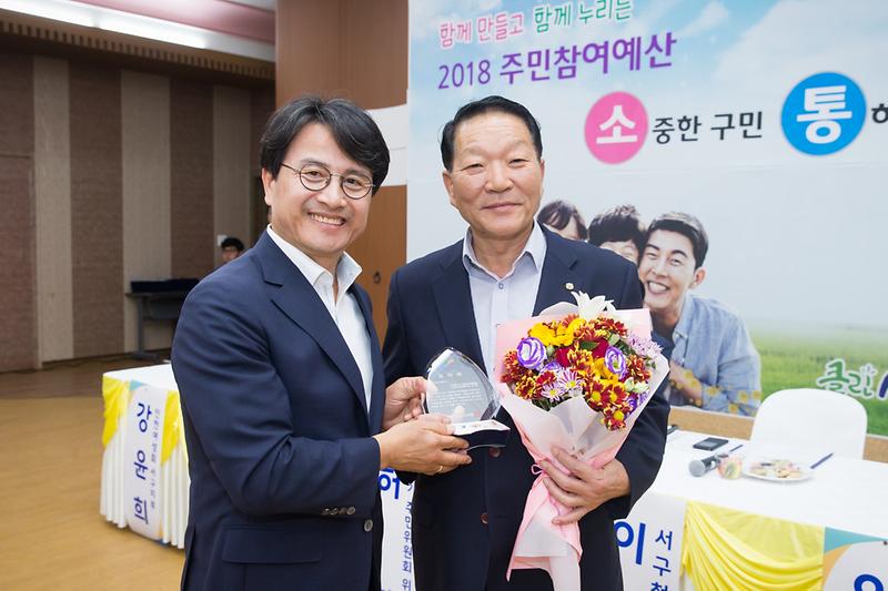 Young-8460.jpg 이미지