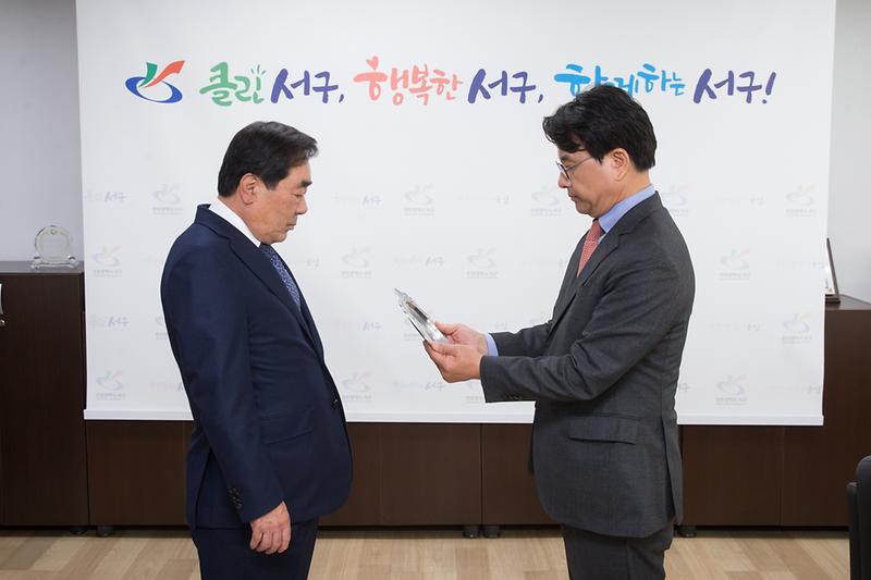 Young-8484.jpg 이미지