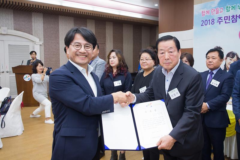 Young-8551.jpg 이미지