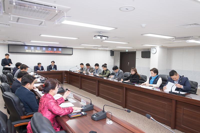 Young-8553.jpg 이미지