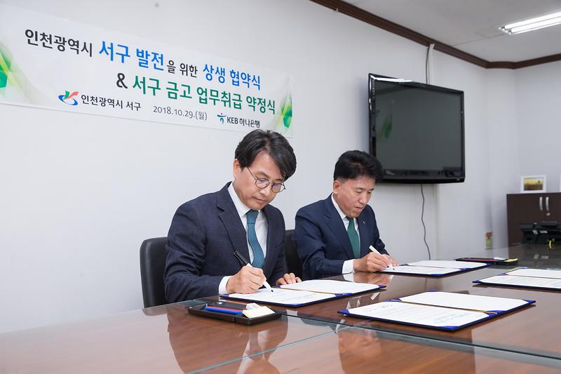 Young-8595.jpg 이미지