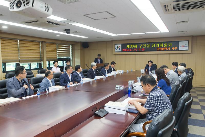 Young-8621.jpg 이미지