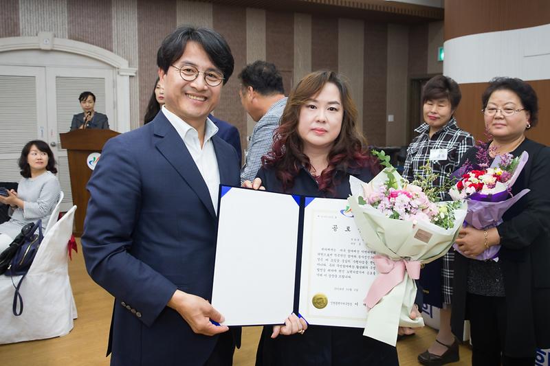 Young-8671.jpg 이미지