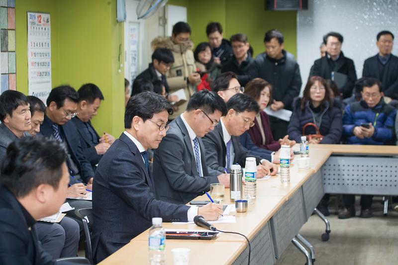 Young-8790.jpg 이미지