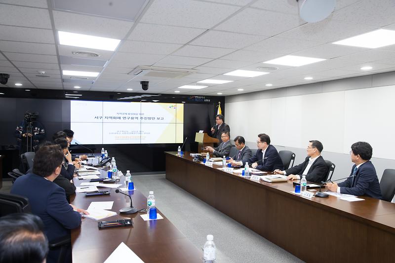 Young-8814.jpg 이미지