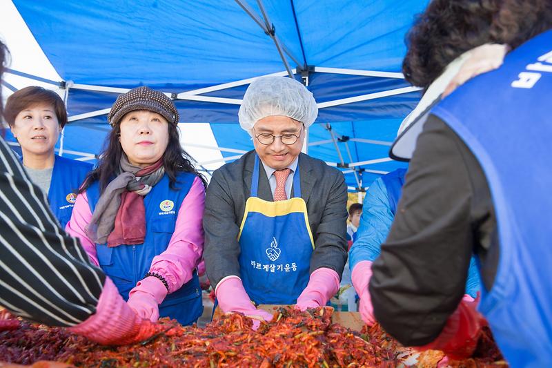 Young-8834.jpg 이미지