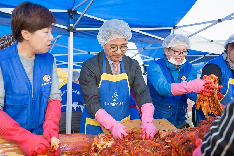 Young-8877.jpg 이미지