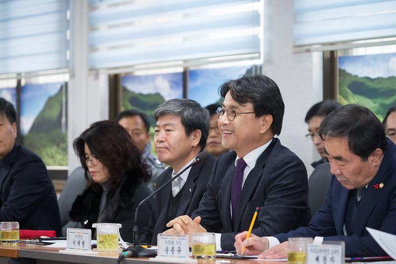 Young-9045.jpg 이미지