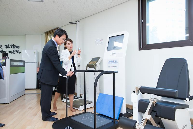 Young-9470.jpg 이미지