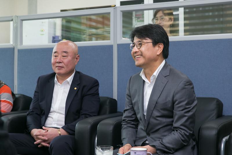 Young-9757.jpg 이미지