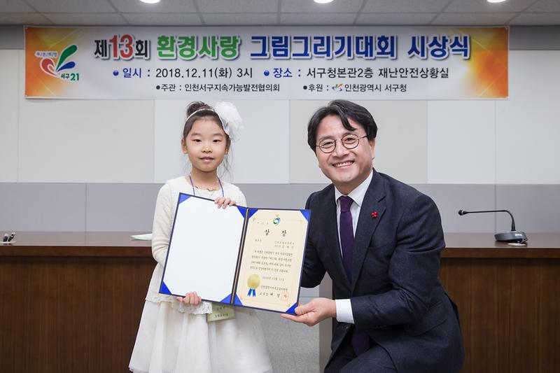 Young-9910.jpg 이미지