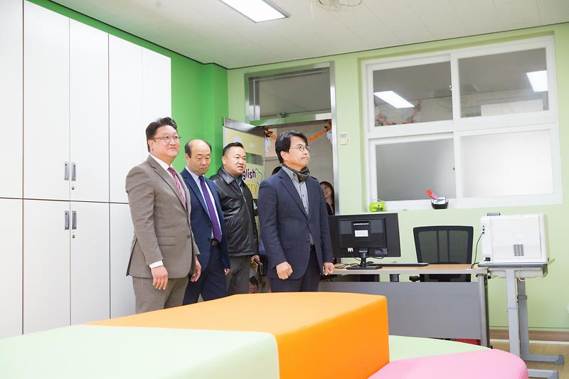 Young-9919.jpg 이미지