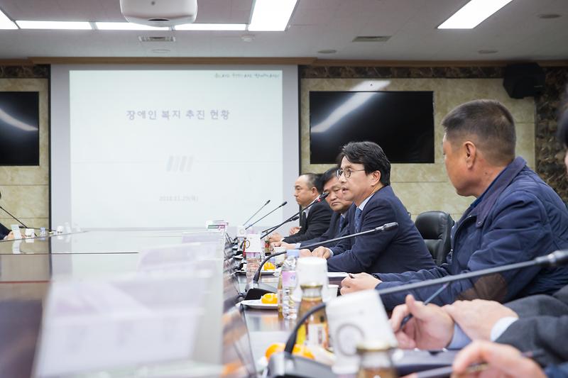 Young-9931.jpg 이미지