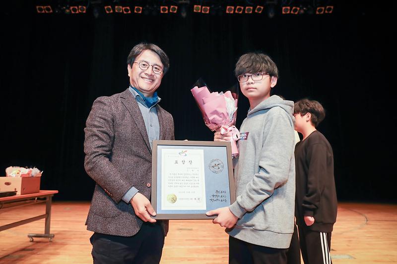 Young-0148.jpg 이미지