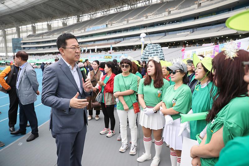 Young-0311-2.jpg 이미지