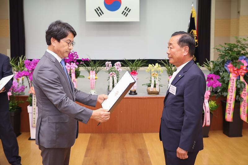 Young-0358.jpg 이미지